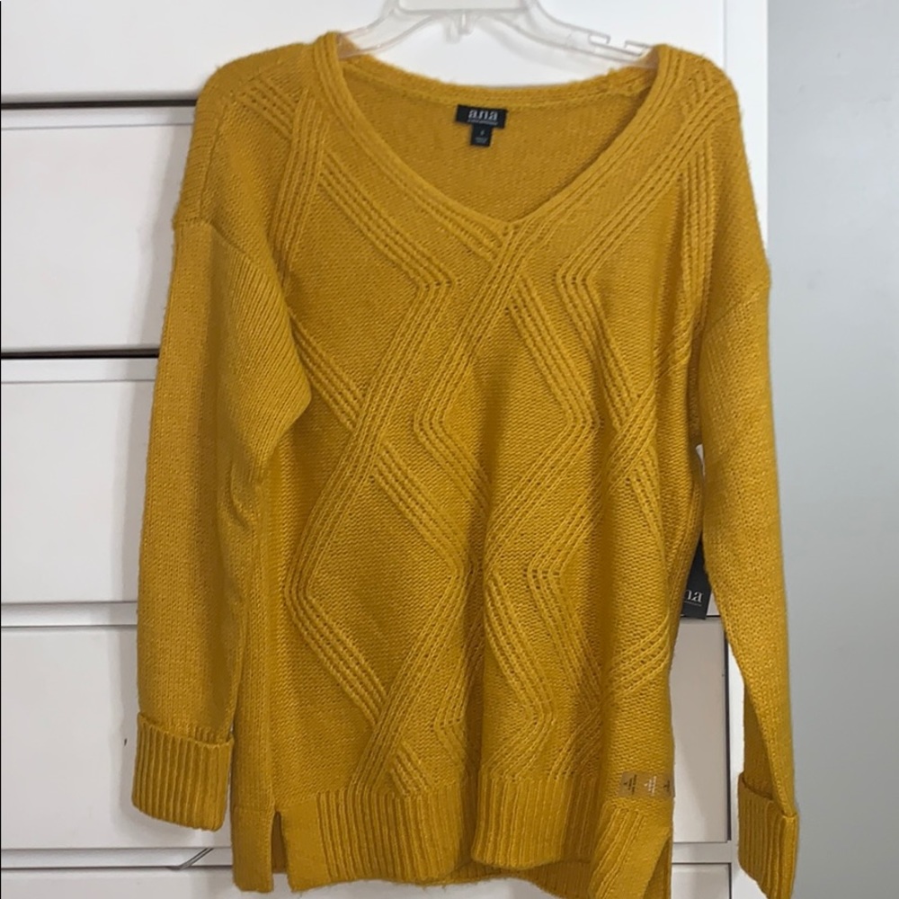 Mustard yellow oversized sweater
